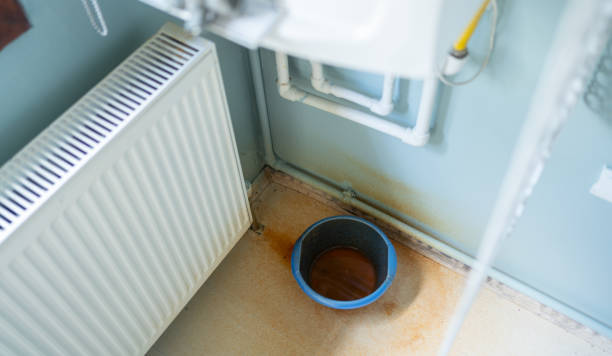 Best Sewage cleanup and water damage restoration  in Firebaugh, CA